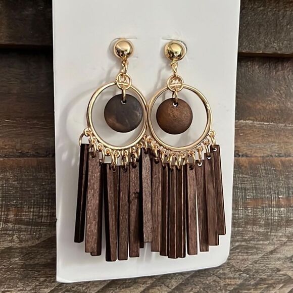 New Circle Decor Wooden Tassel Drop Earrings - Picture 7 of 8